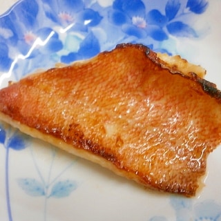 焼き魚上手！赤魚の味噌マヨ焼き
